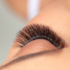 Différence entre l’extension de cils et le rehaussement de cils ?